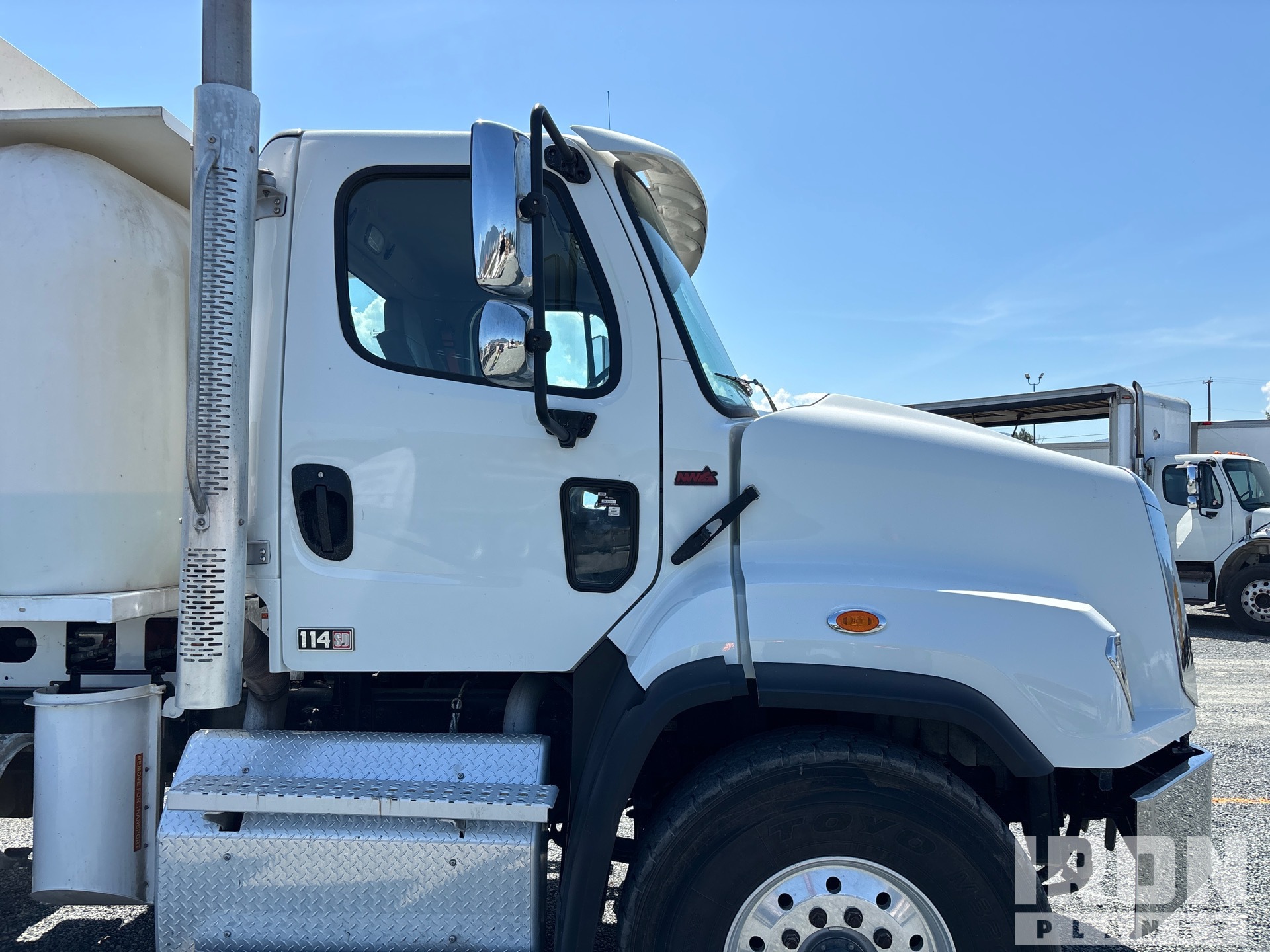 2024 Freightliner 114SD