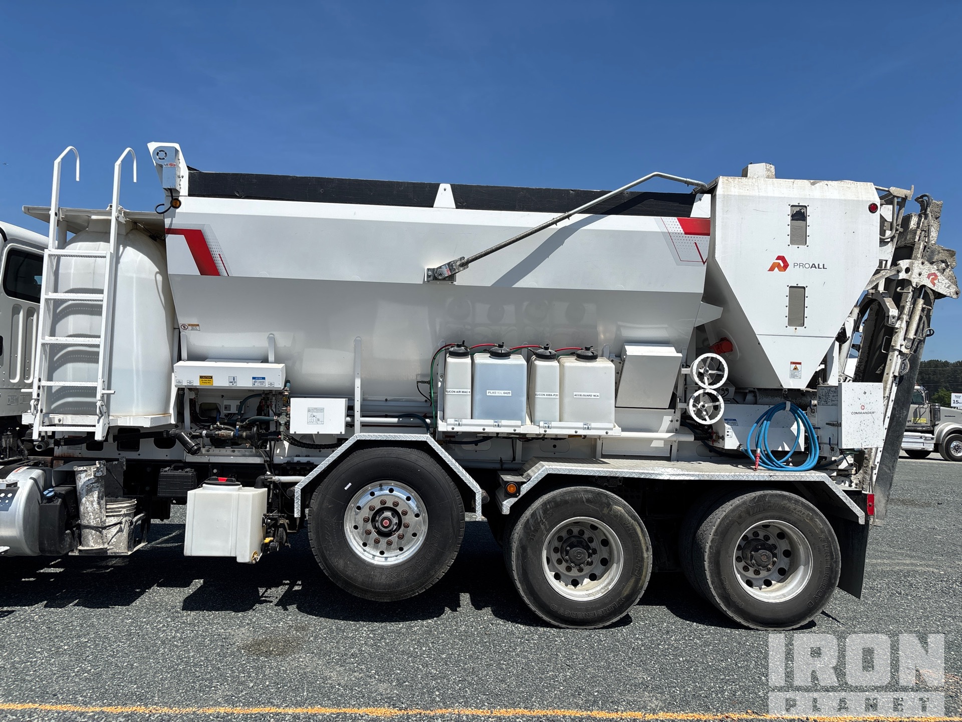 2024 Freightliner 114SD