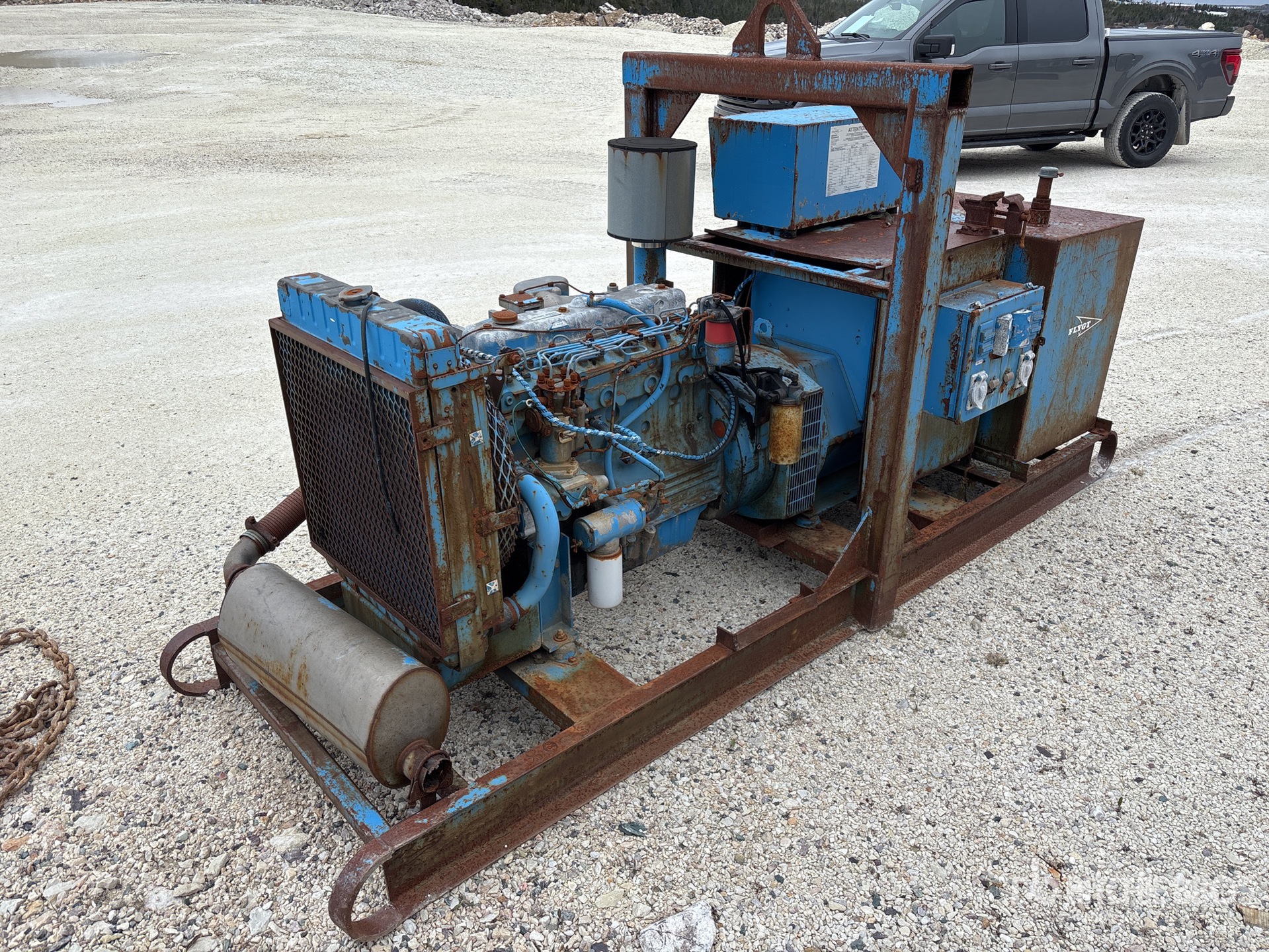 General Appearance with Picture, Right Rear Corner
