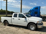 Aspect général with Image, coin avant droit