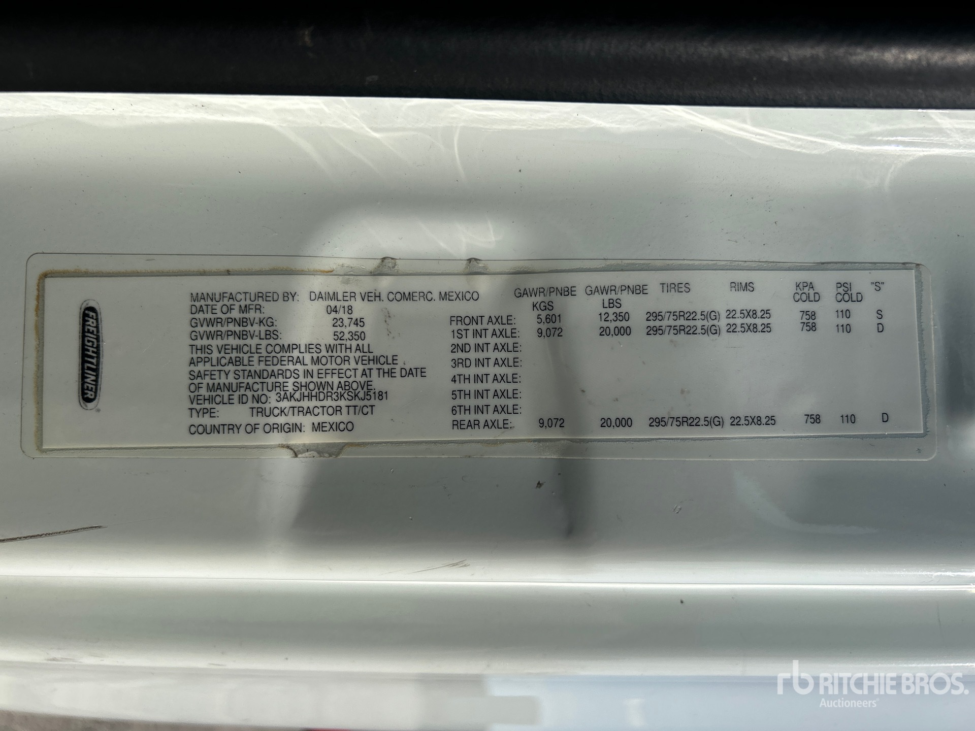 General Appearance with Serial Number / VIN