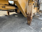 Carrier with Landing Gear / Tongue Jack