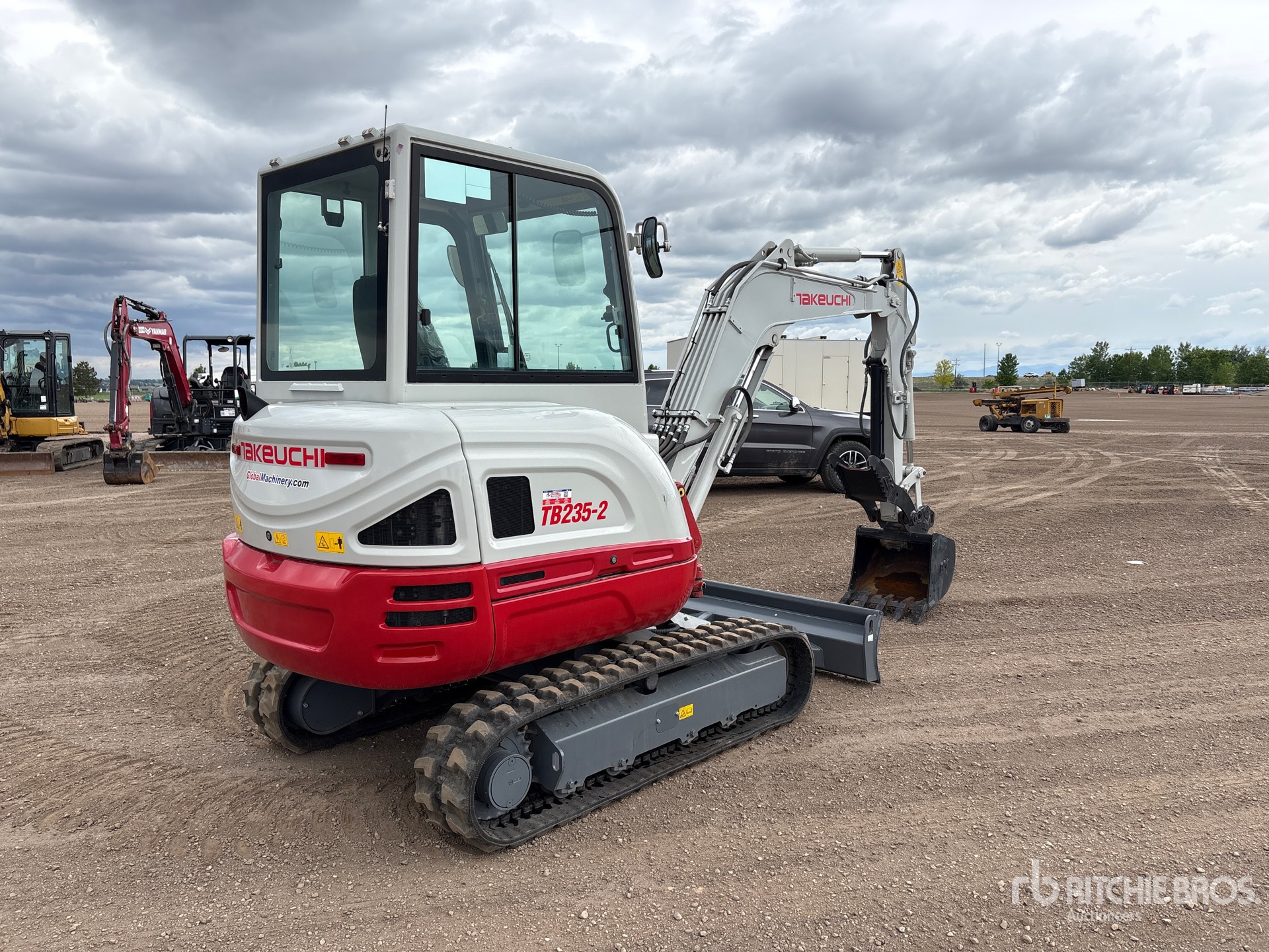 General Appearance with Picture, Right Rear Corner