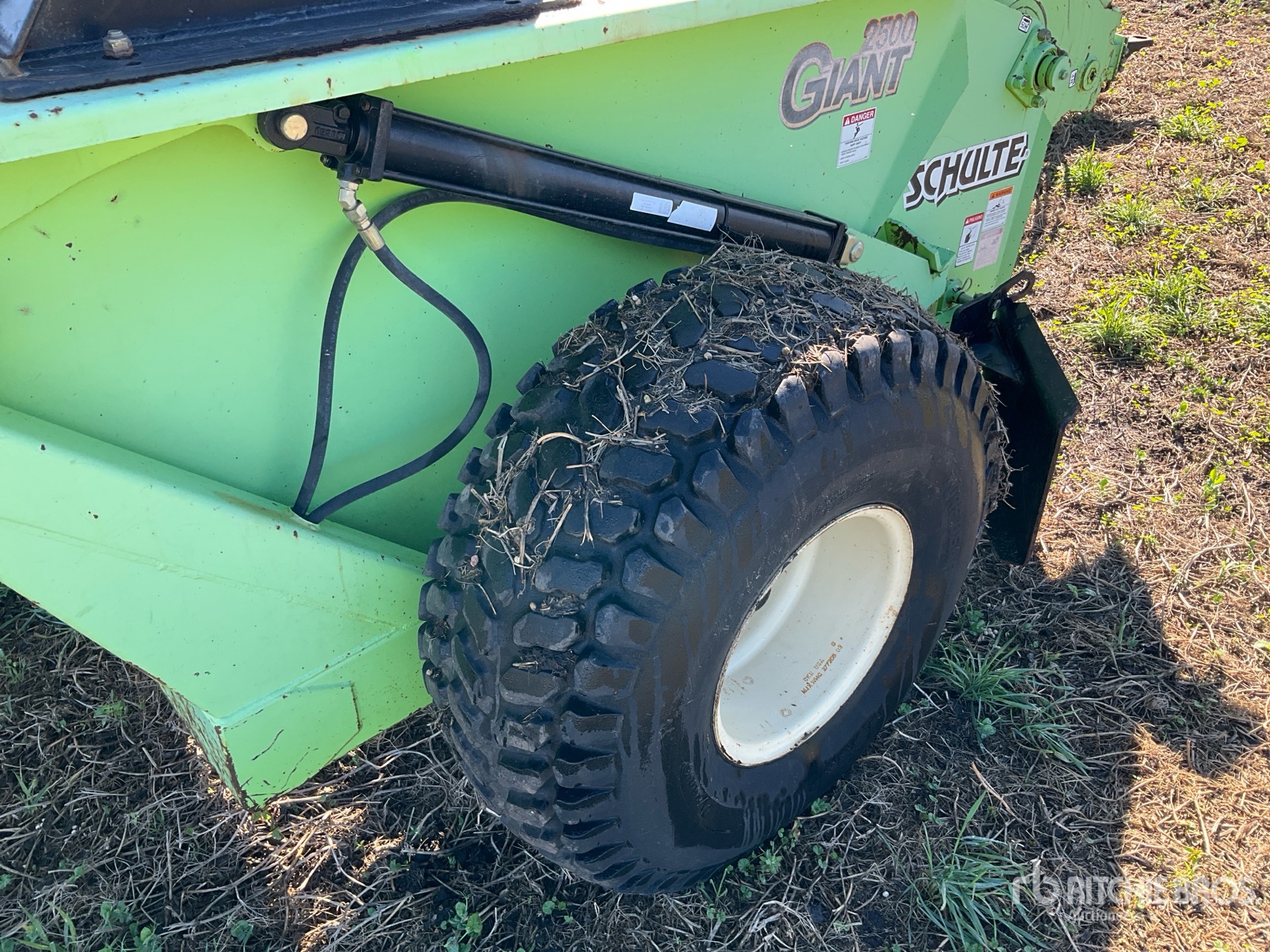 2003 Schulte 2500 GIANT