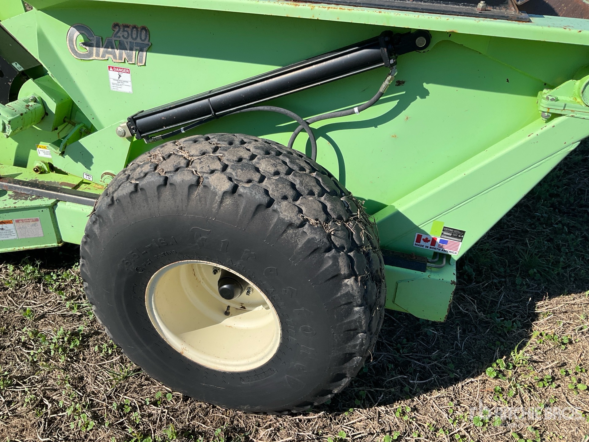 2003 Schulte 2500 GIANT