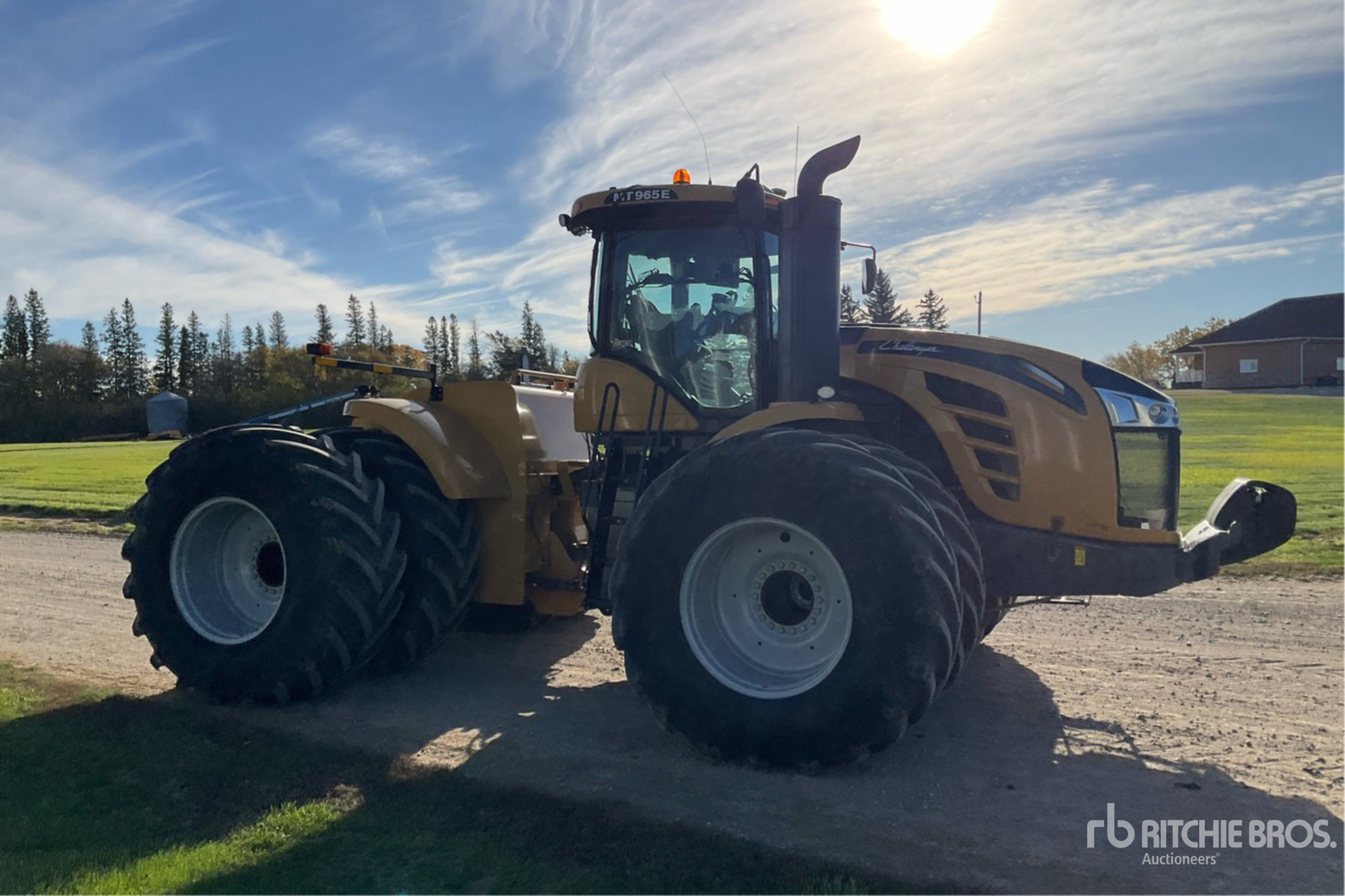 2018 Challenger MT965E