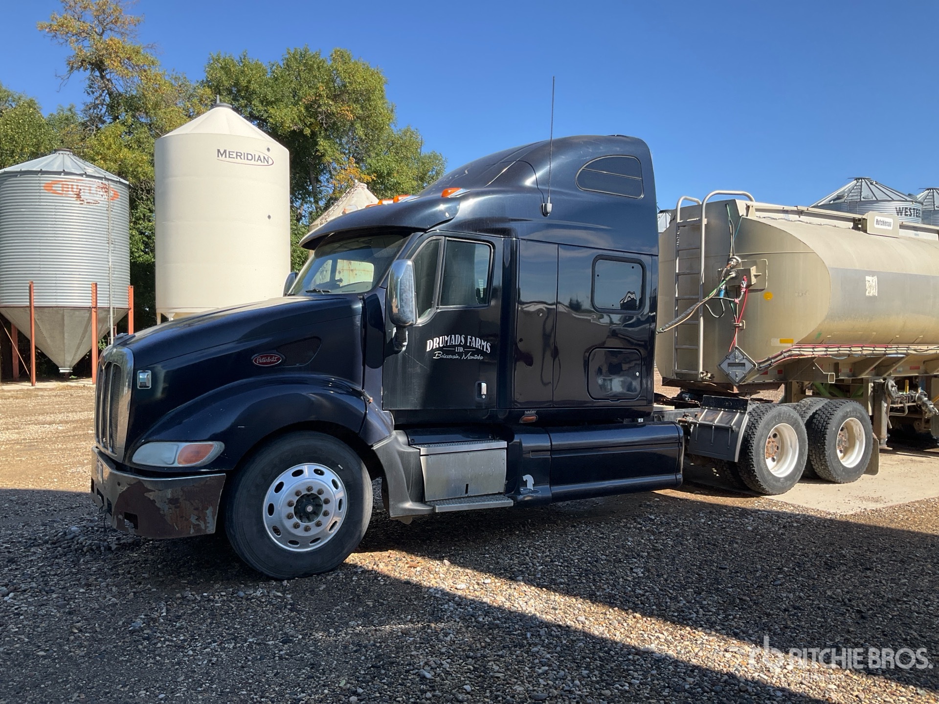 Photo of 2007 Peterbilt 387