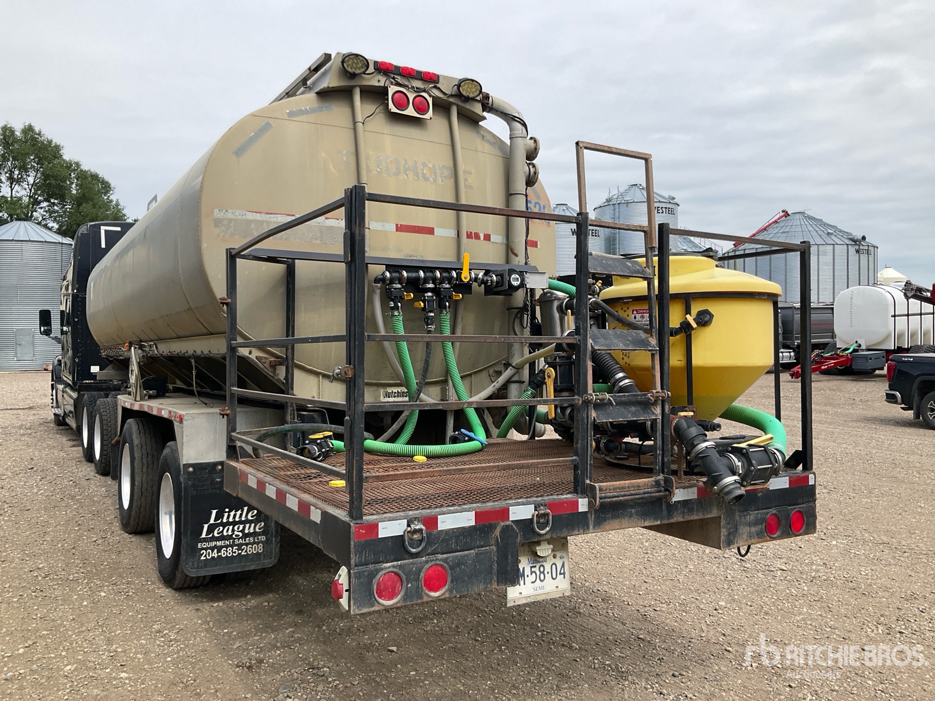 1995 Hutchinson 34 ft T/A