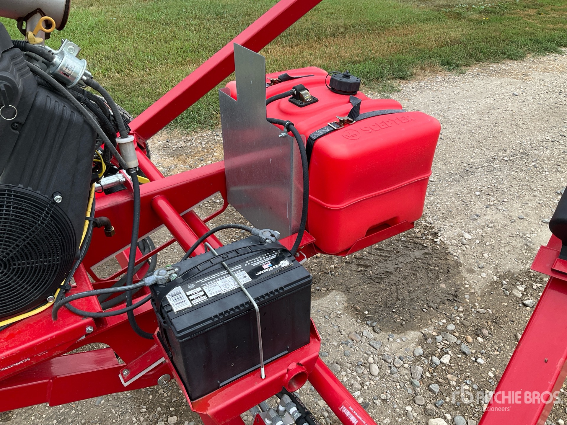 2019 Westfield UTX 44