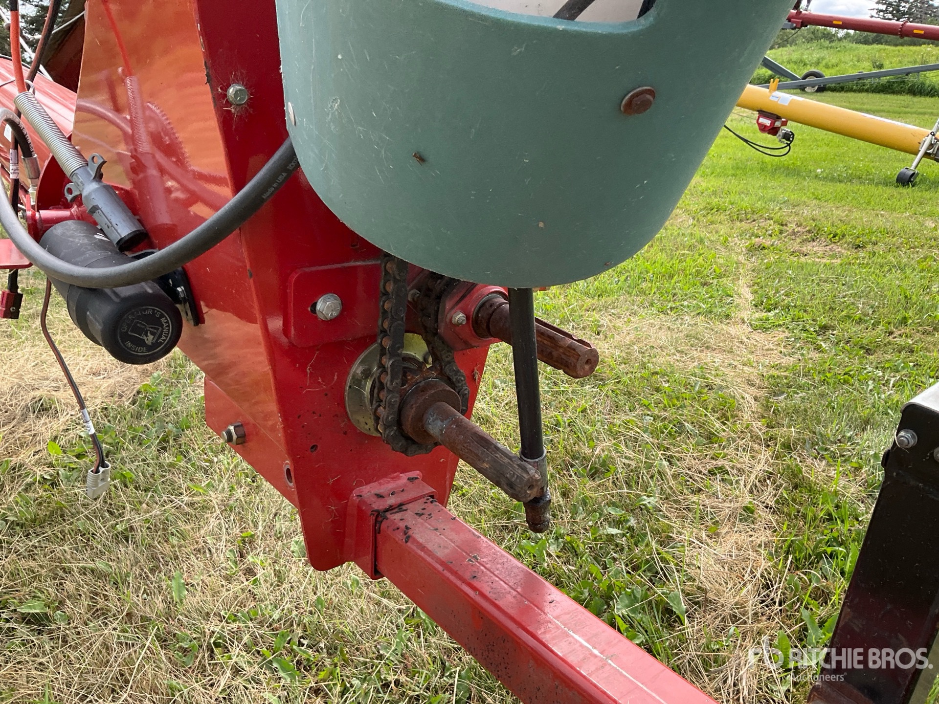 2017 Farm King 1070