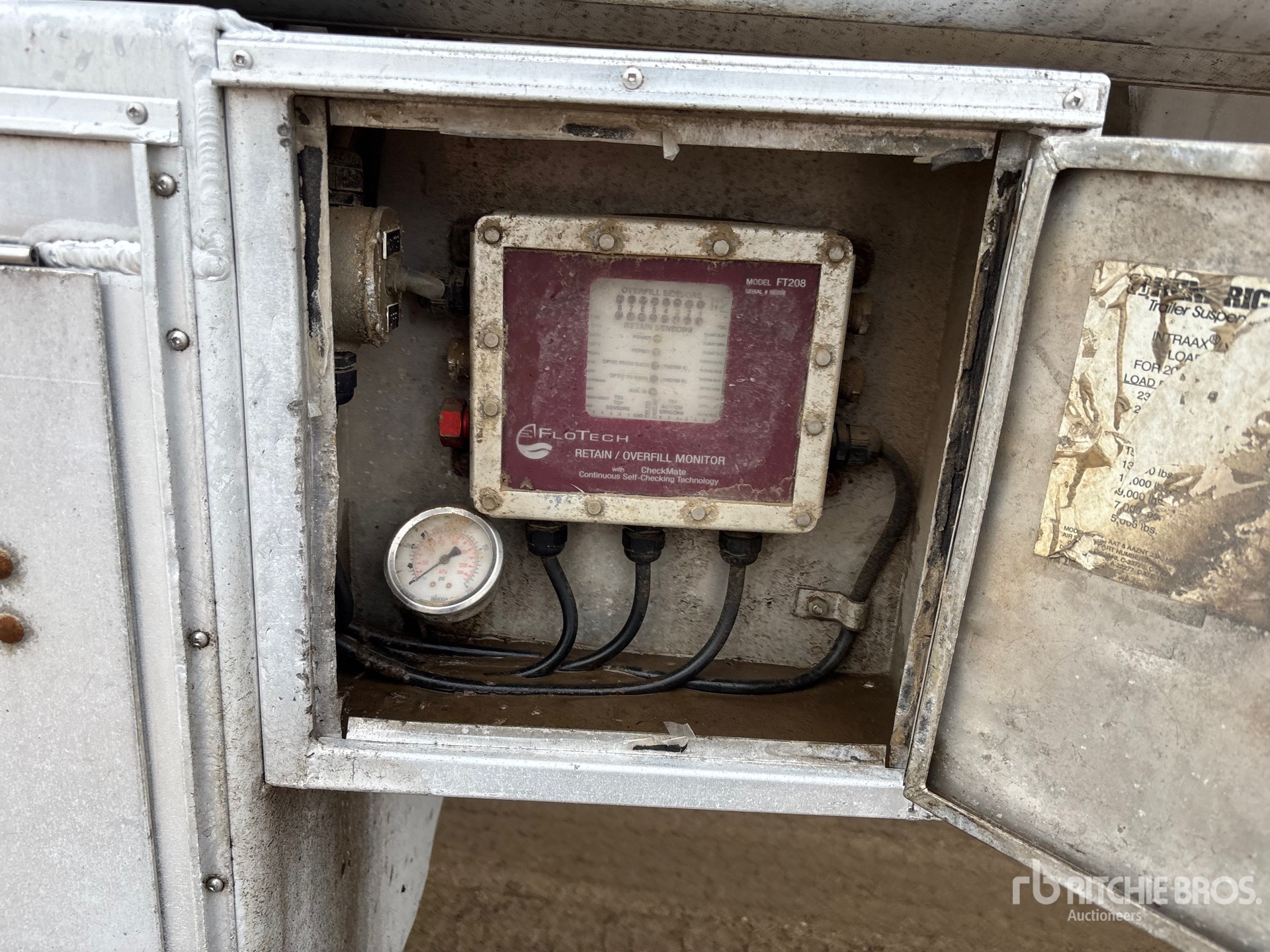 2007 Advance 9378 GAL SUPER B-TRAIN LEAD