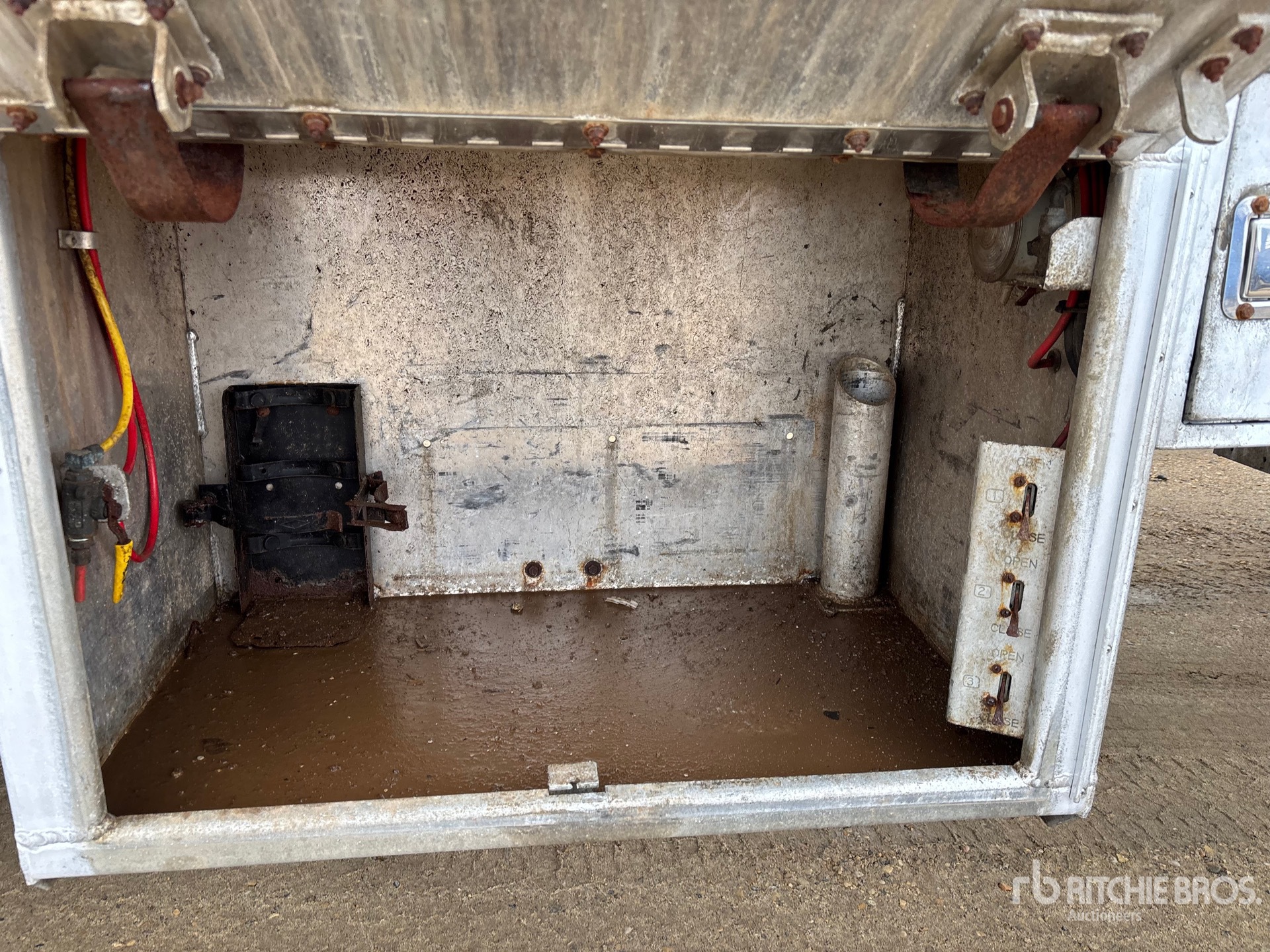 2007 Advance 9378 GAL SUPER B-TRAIN LEAD