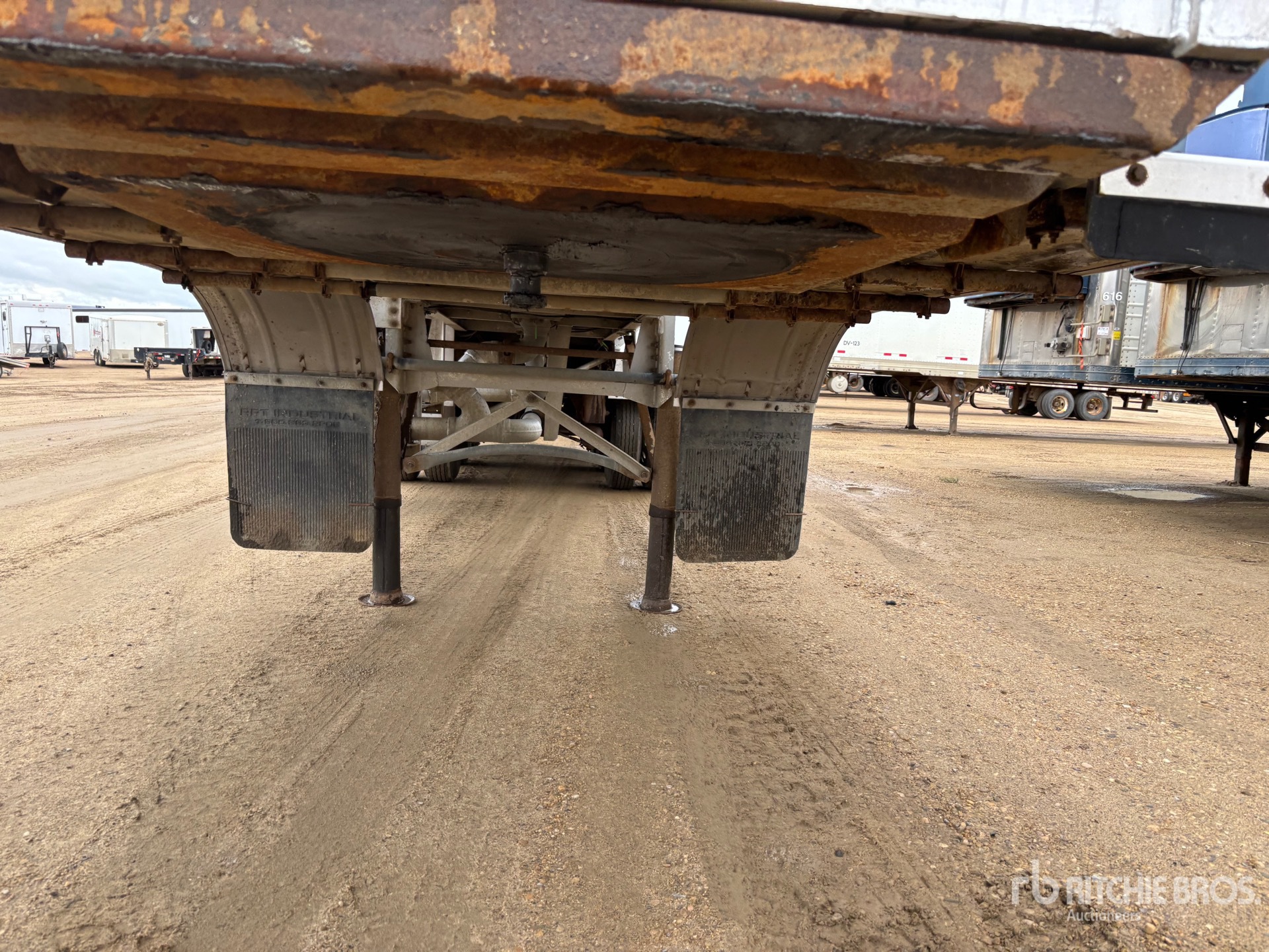 2007 Advance 9378 GAL SUPER B-TRAIN LEAD