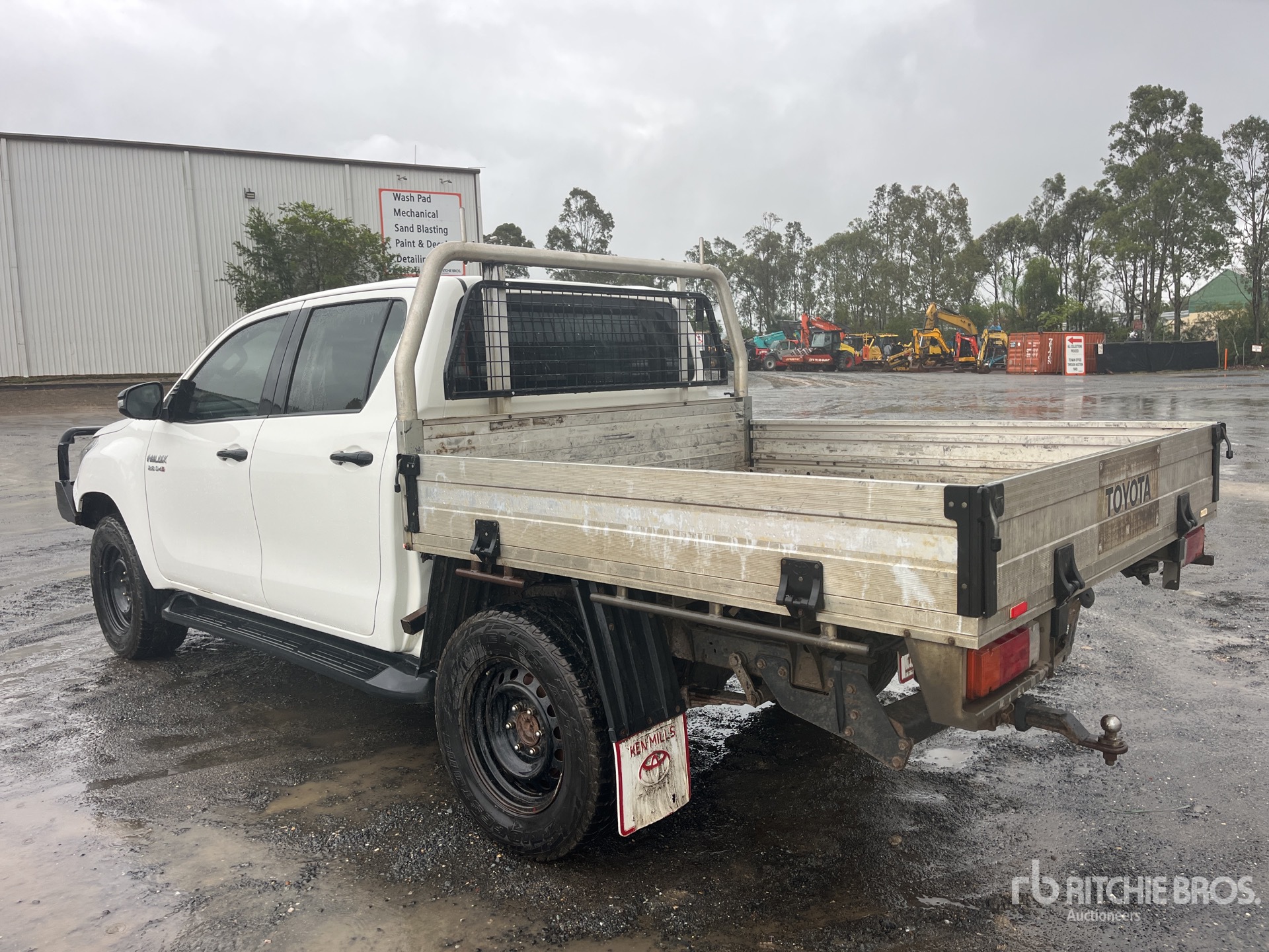 General Appearance with Picture, Right Rear Corner