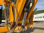Hydraulics with Cilindro girato trasporto