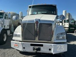 General Appearance with Exterior Lights
