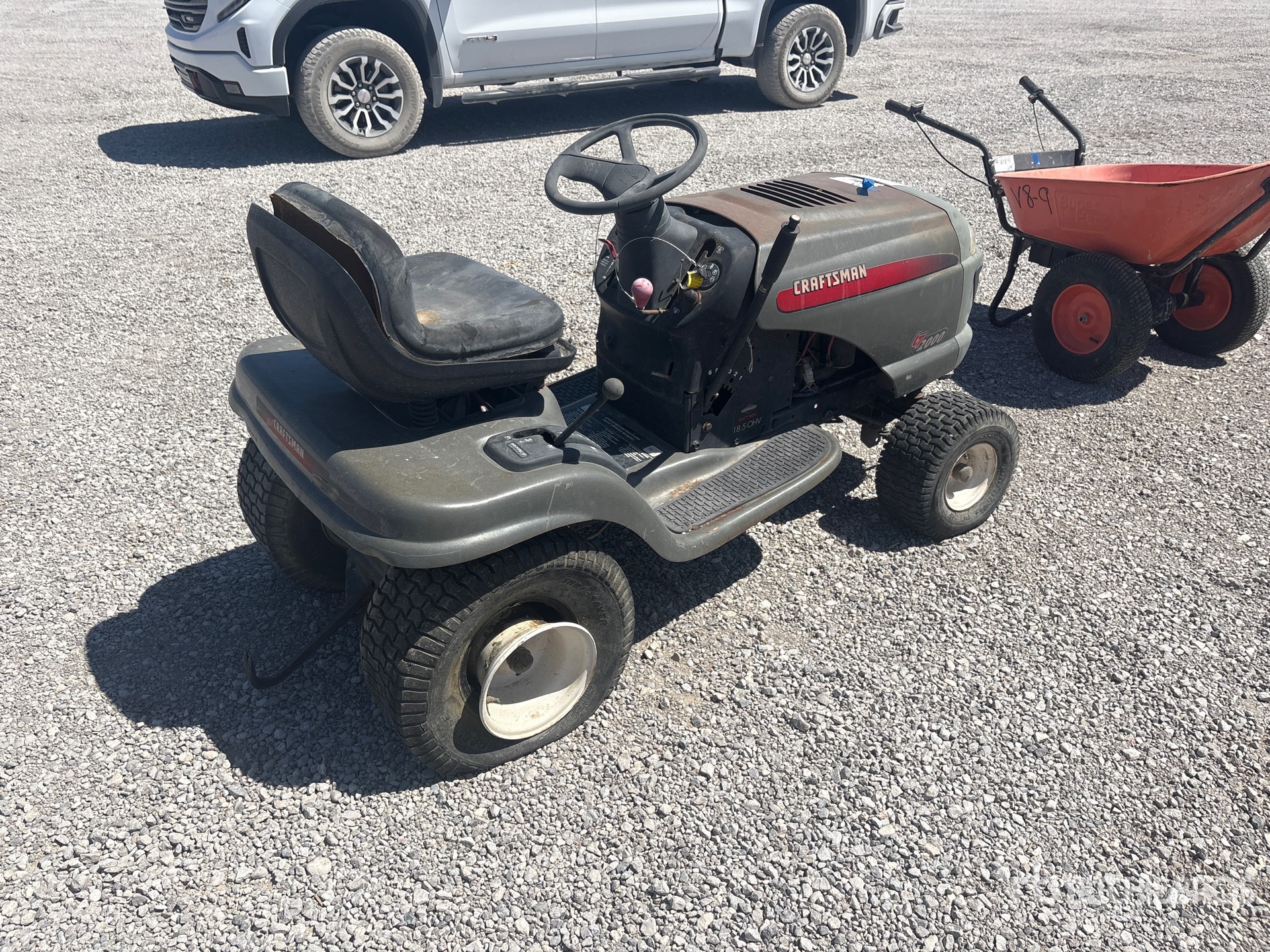 General Appearance with Picture, Right Rear Corner