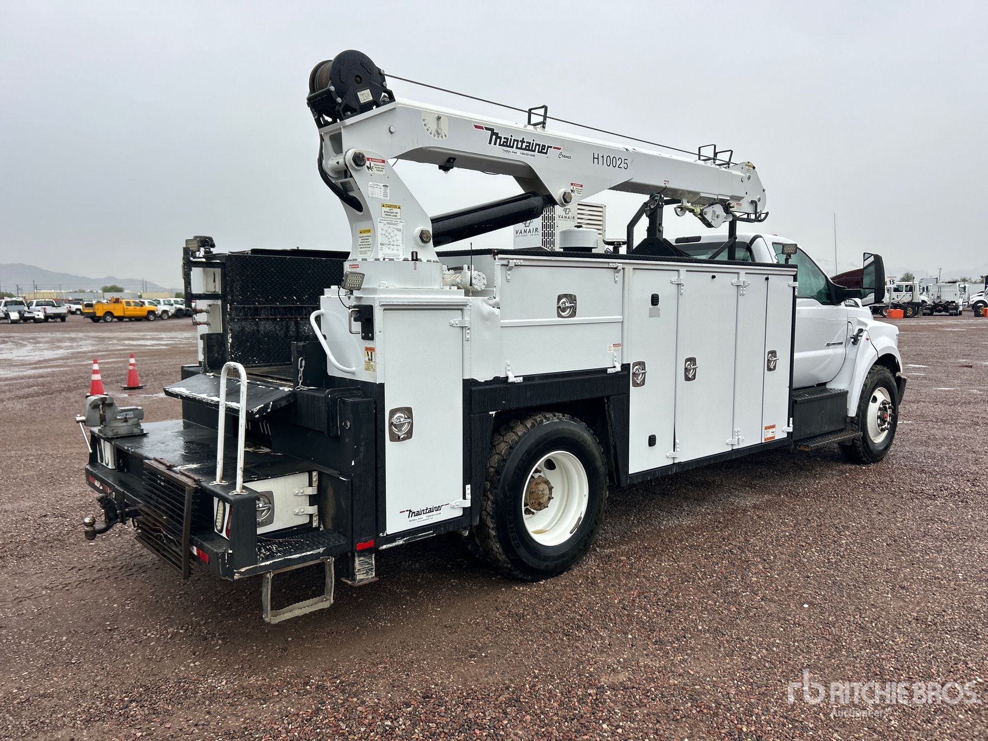 2019 Ford F-750