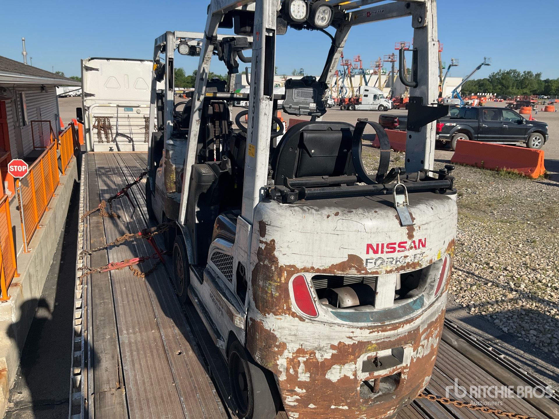 Photo of a 2015 Nissan MCP1F2A20LV