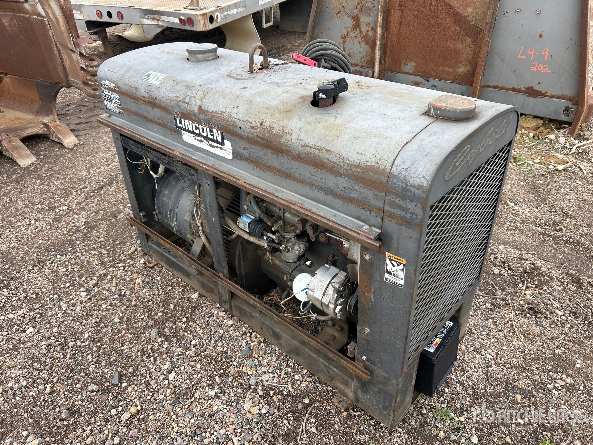General Appearance with Picture, Left Rear Corner