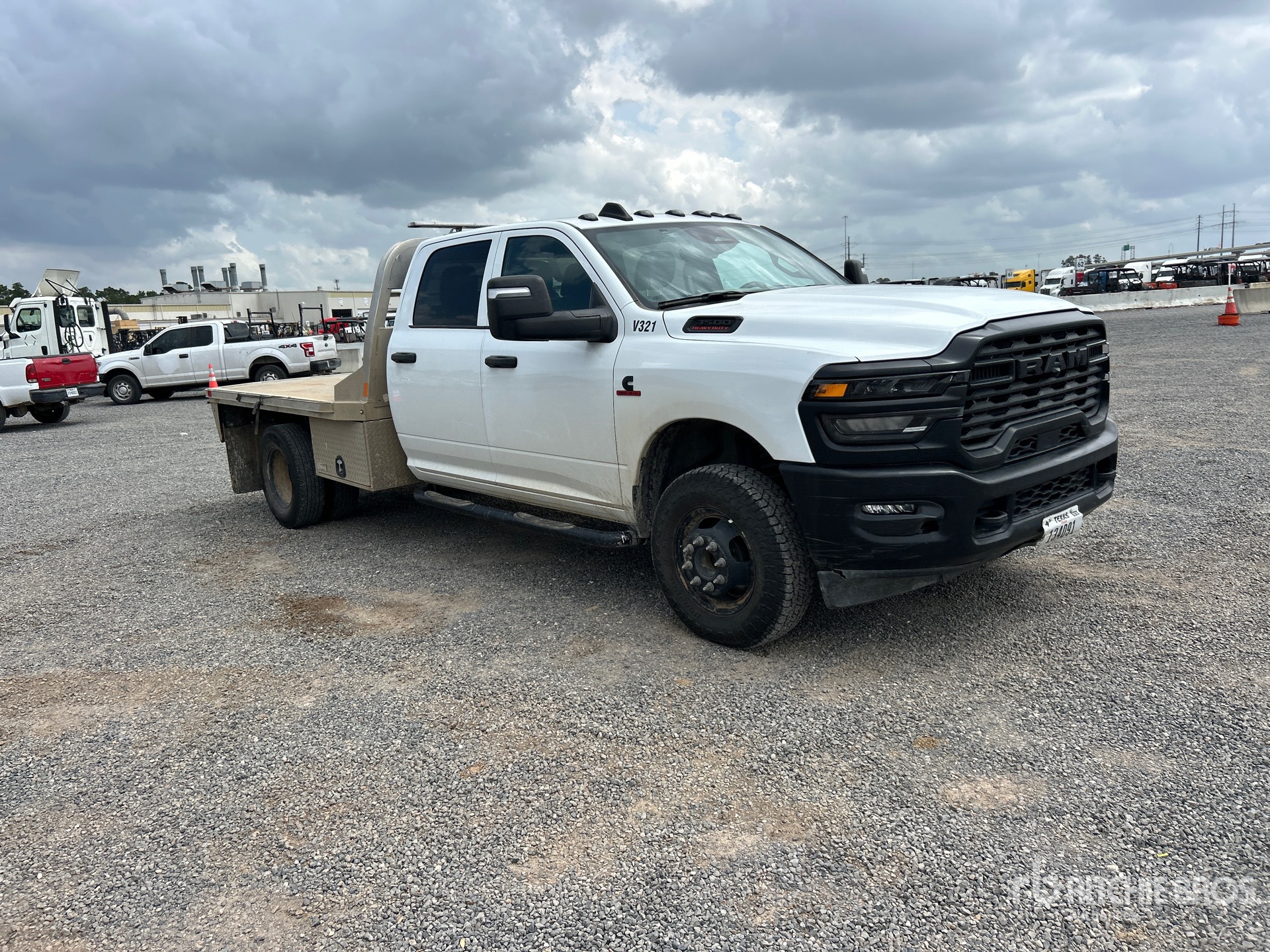 General Appearance with Picture, Right Front Corner