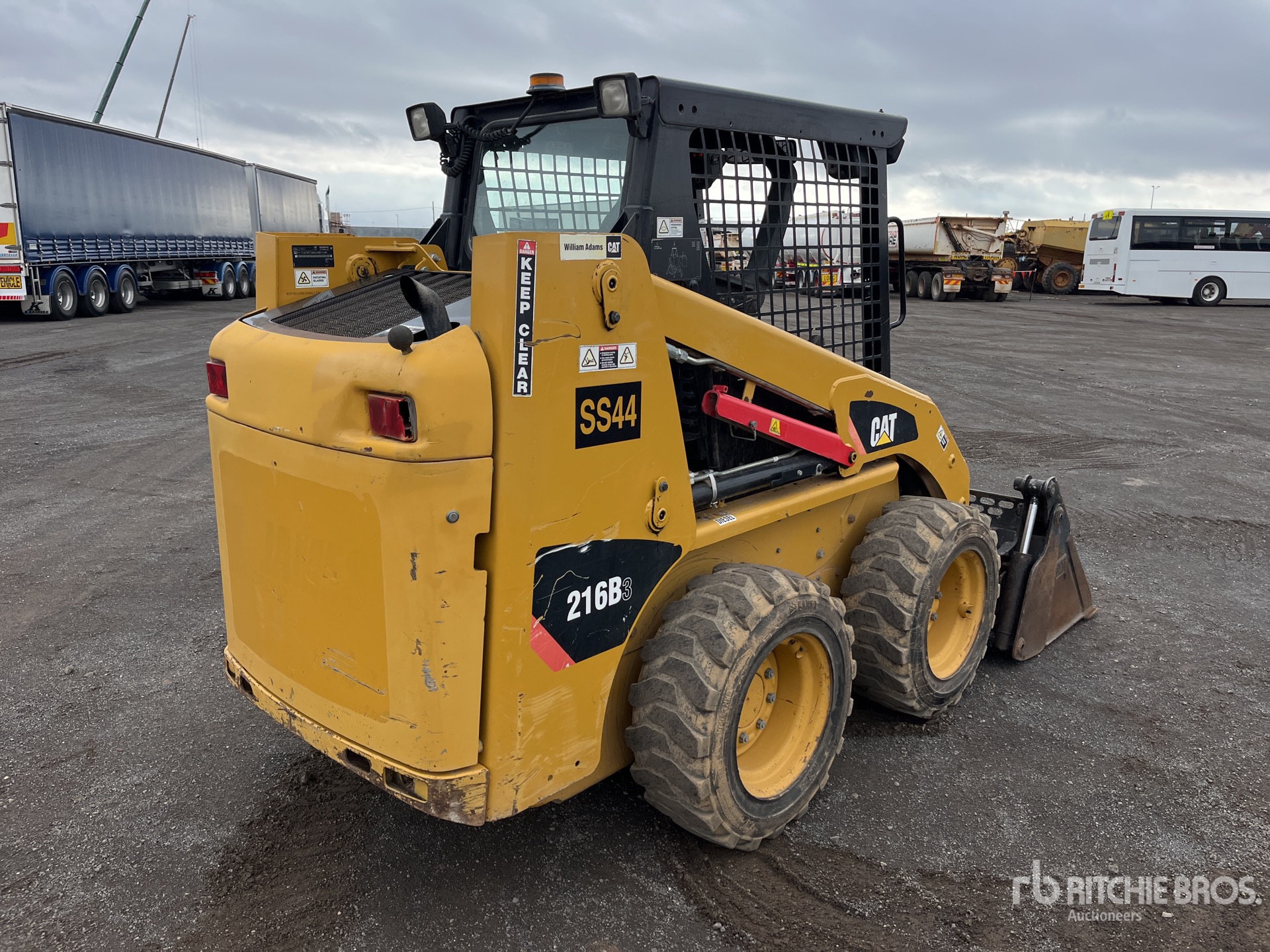 General Appearance with Picture, Right Rear Corner