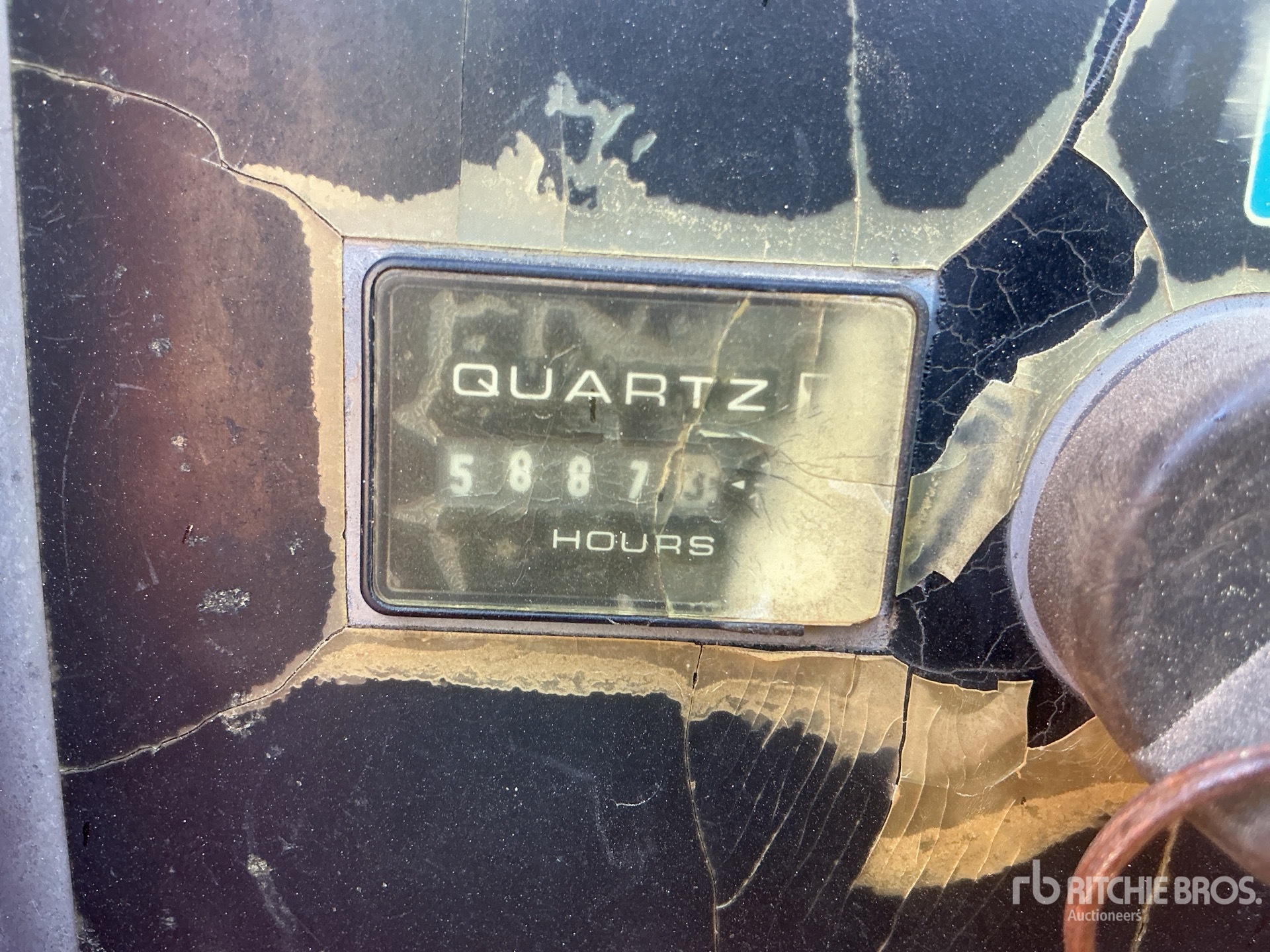 General Appearance with Hour Meter / Odometer