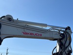 Hydraulics with Stick Cylinder