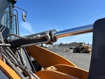 Hydraulics with Bucket Tilt Cylinders