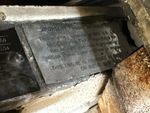 Engine with Emission Label
