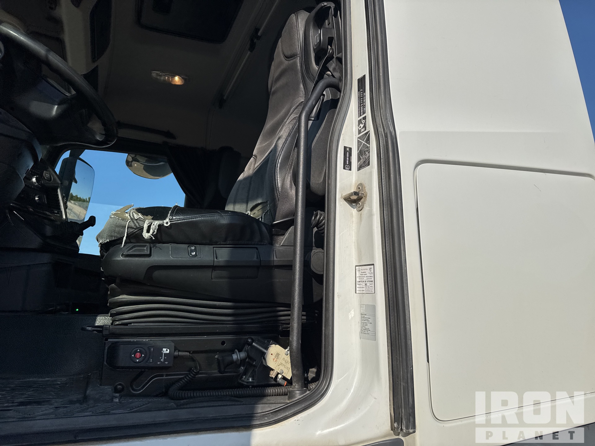 2018 Mercedes-Benz AROCS 2051