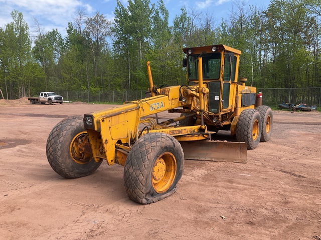John Deere 672A AWD Motor Grader