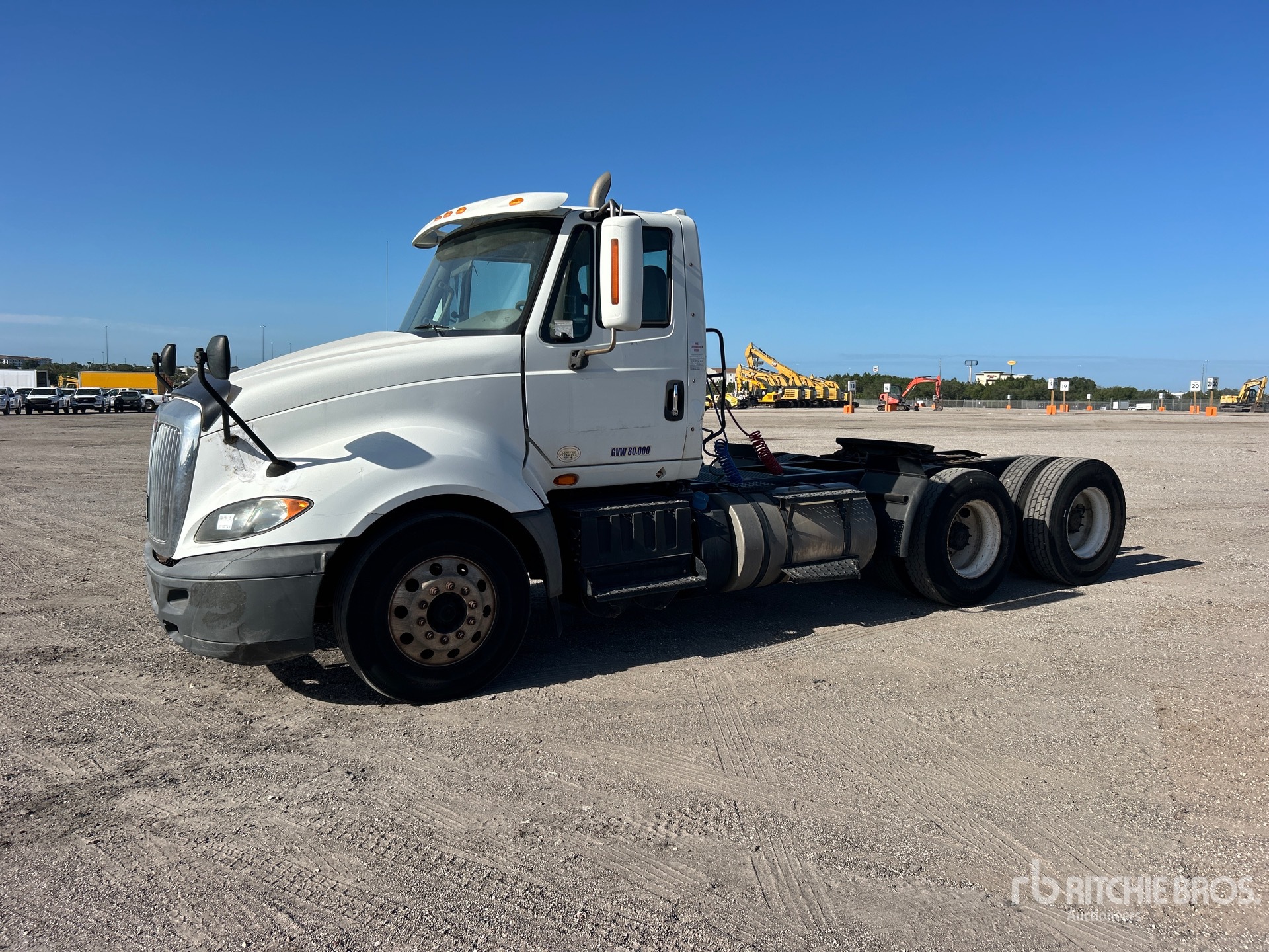 Photo of a 2017 International PROSTAR+ 122