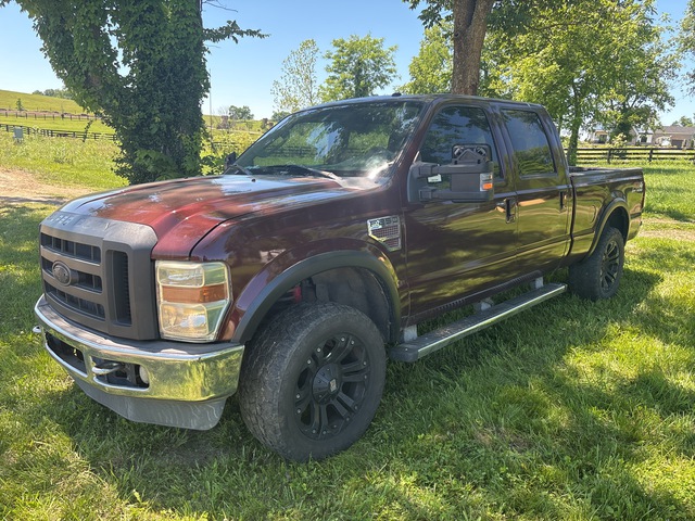 2010 Ford F-250 Lariat 4x4 Crew Cab Pickup