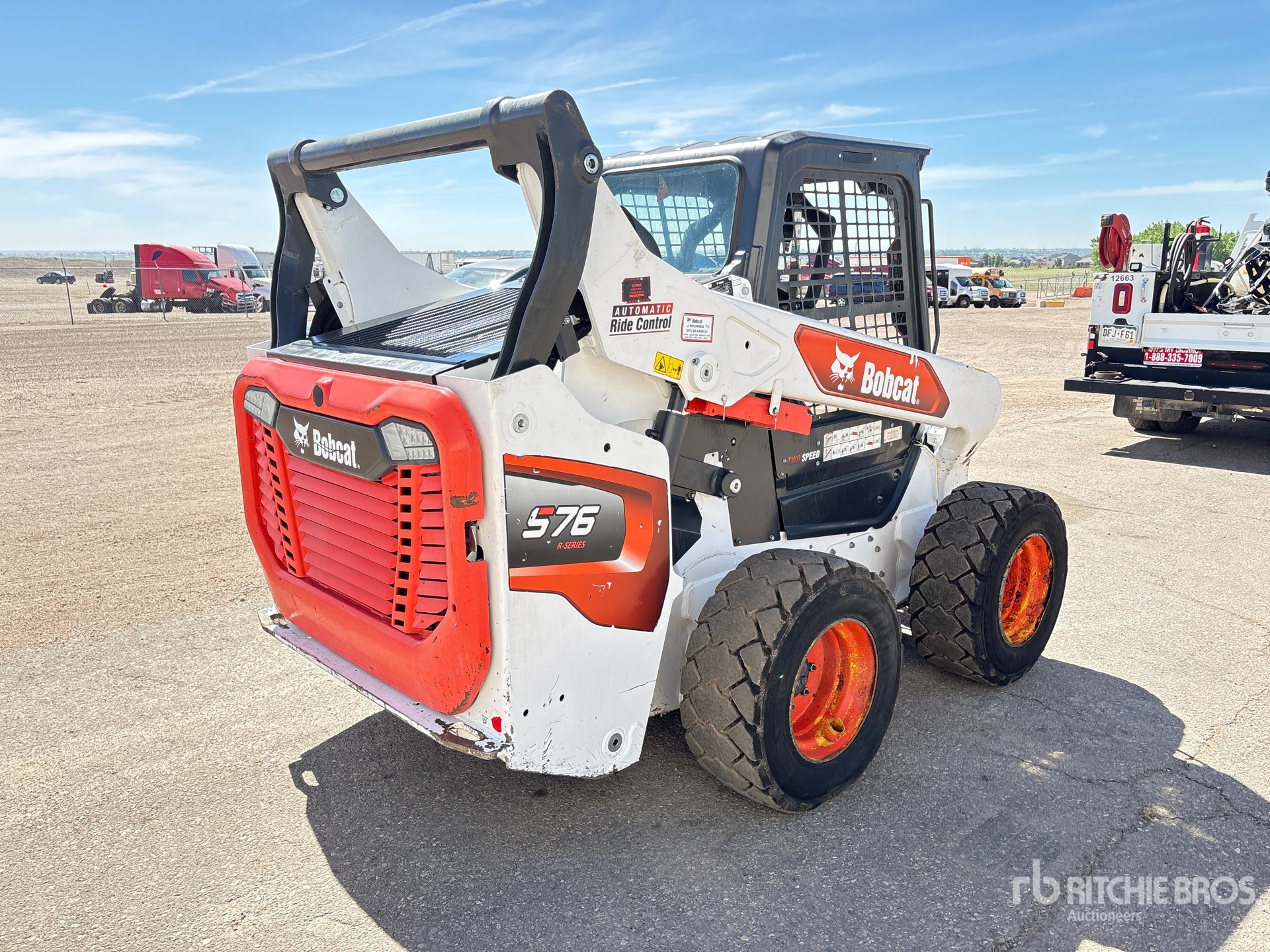 General Appearance with Picture, Right Rear Corner