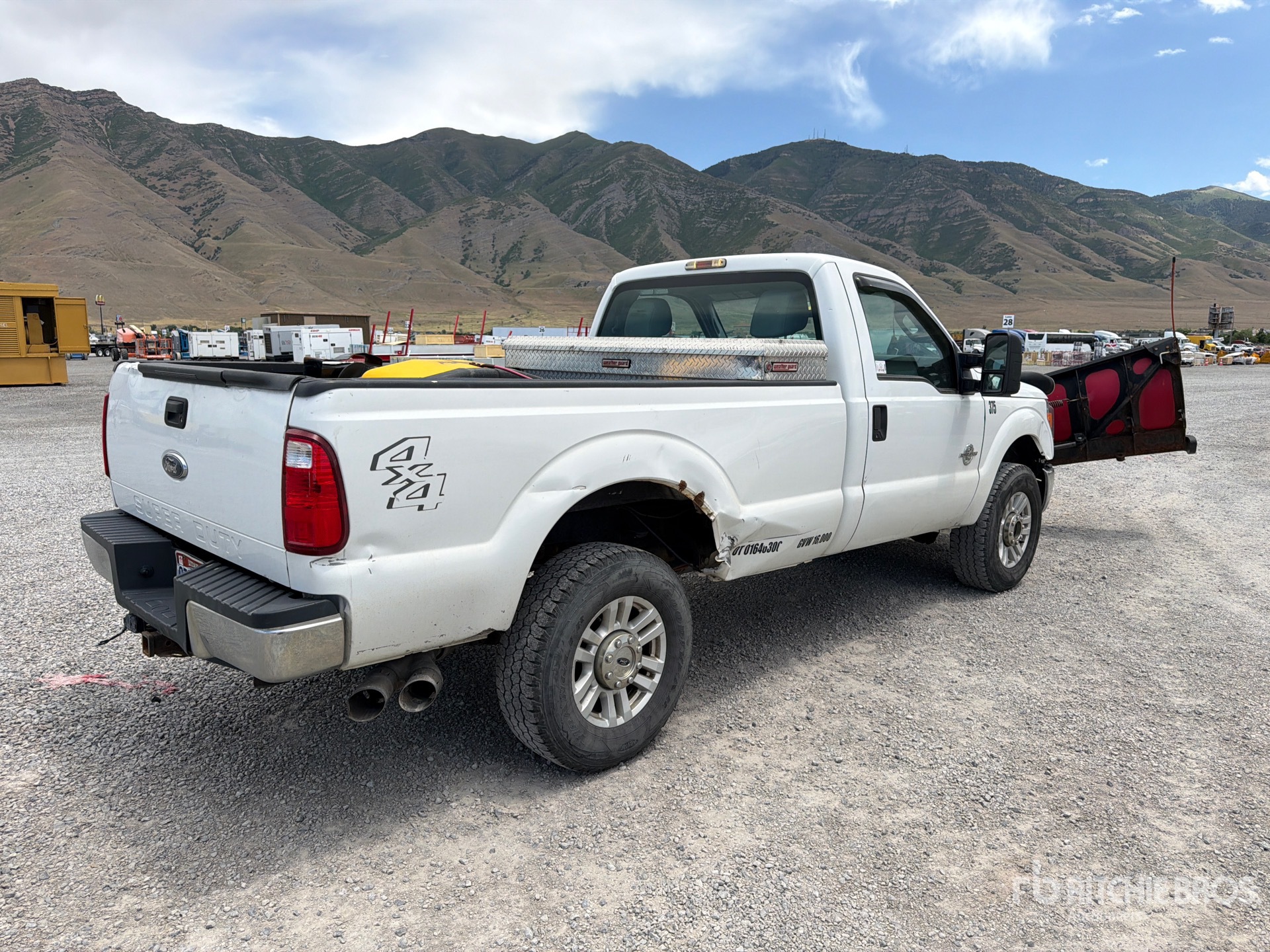 General Appearance with Picture, Right Rear Corner