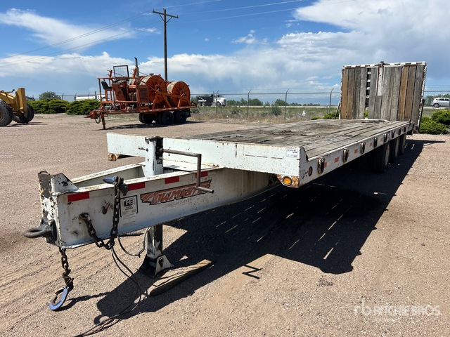 2004 Towmaster T50 Equipment Trailer