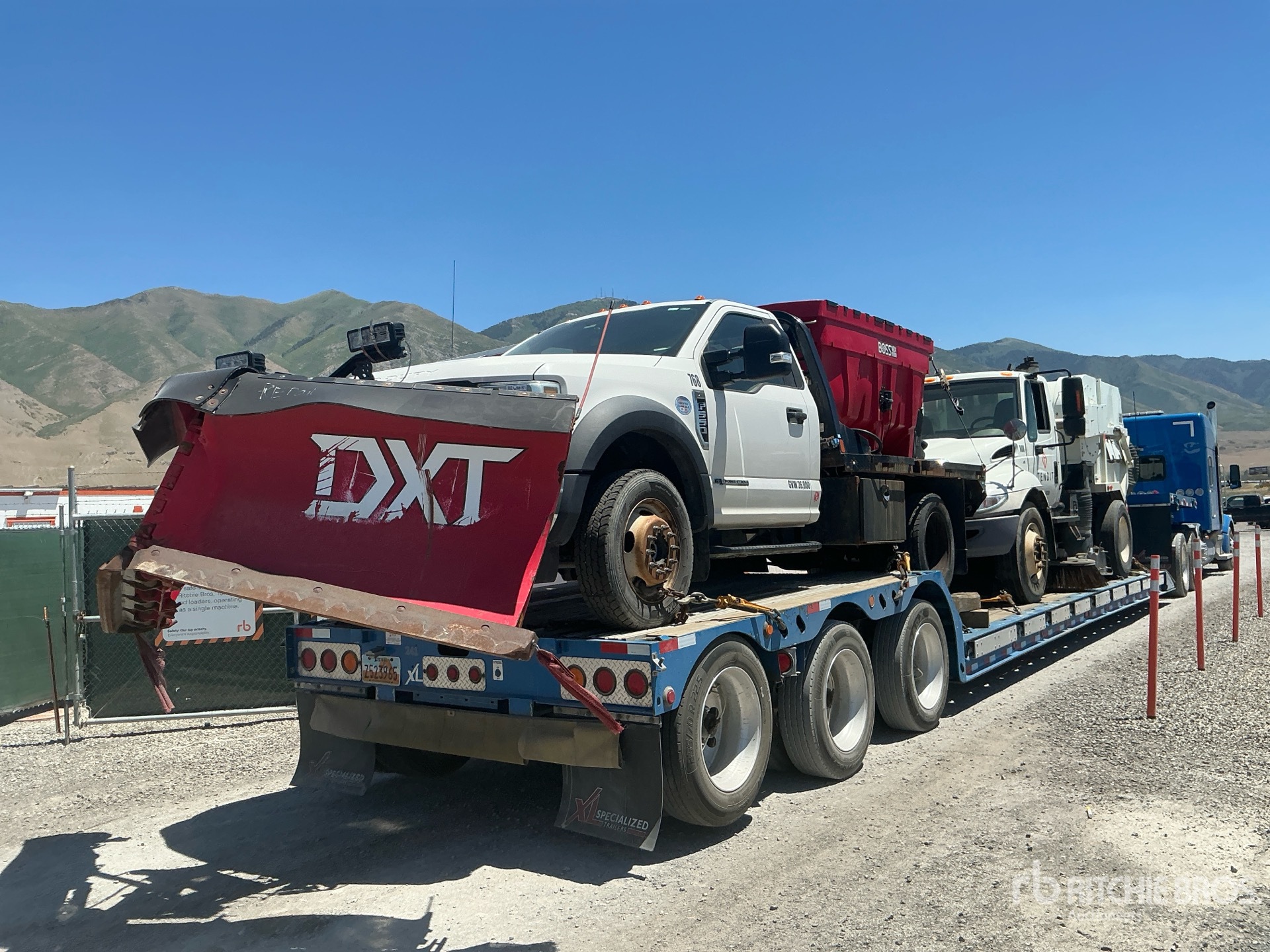 Photo of a 2019 Ford F-550
