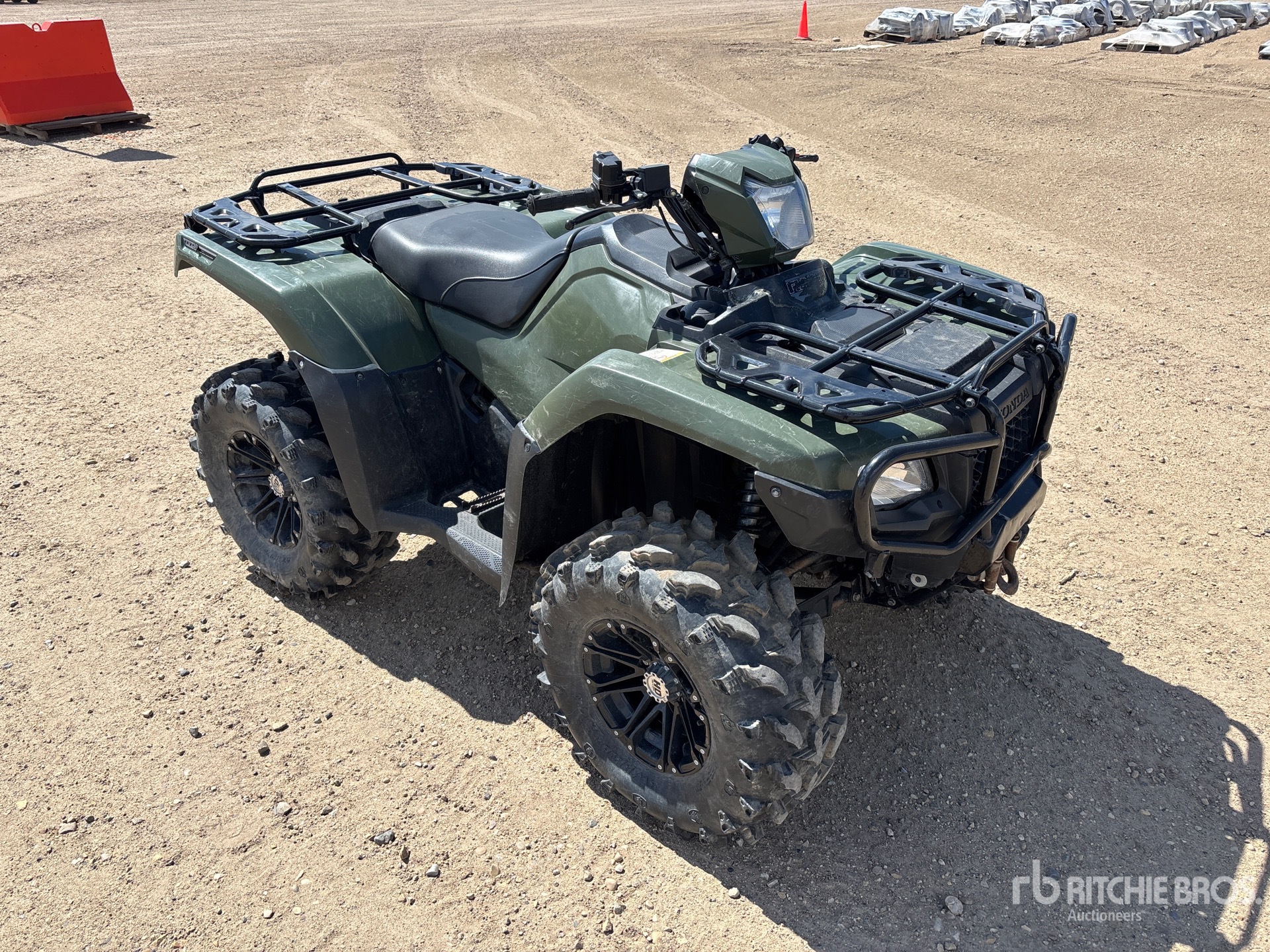 General Appearance with Picture, Right Front Corner