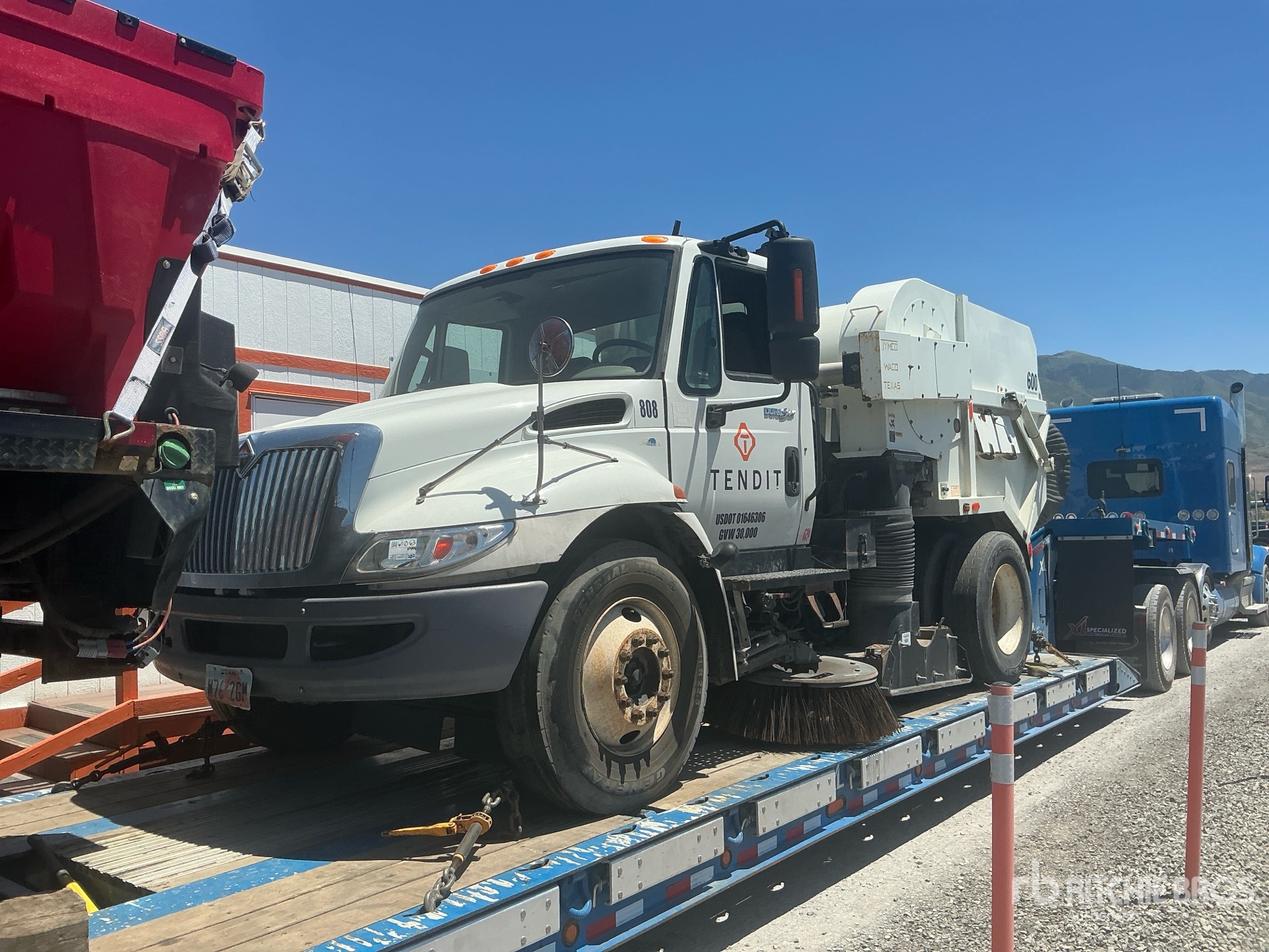 Photo of a 2011 International 4300M7