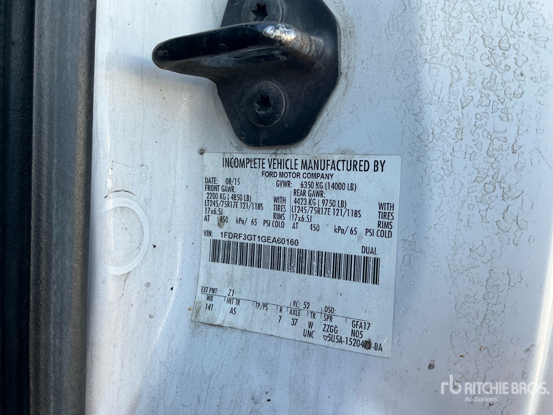 Photo of a 2016 Ford F350XL
