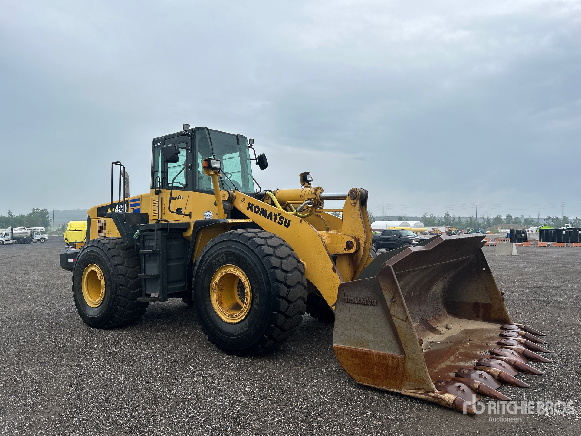 2005 Komatsu WA480-5