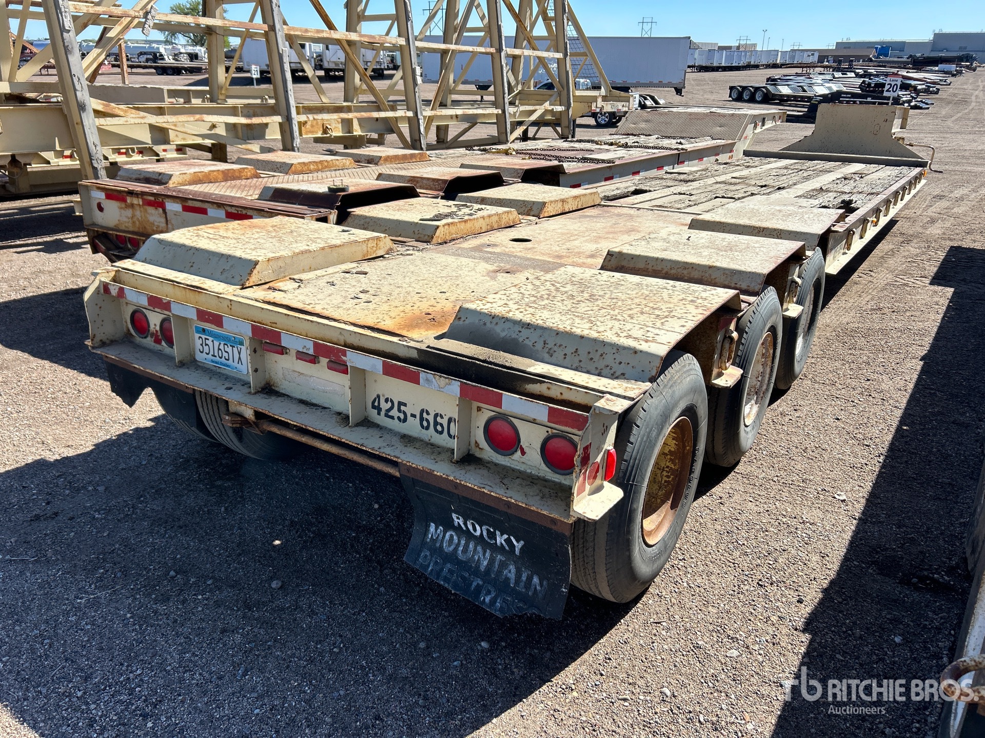 General Appearance with Picture, Right Rear Corner
