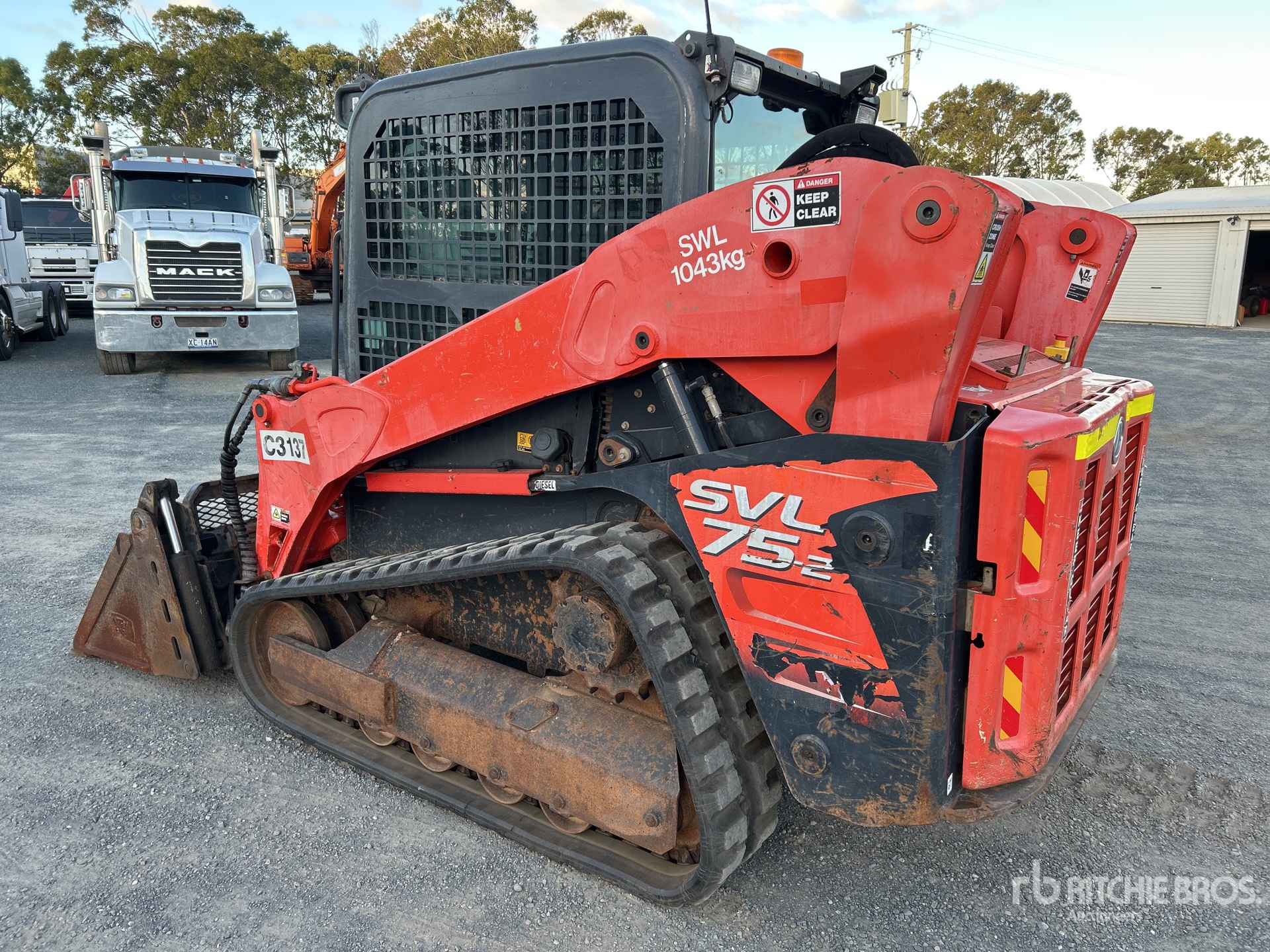 General Appearance with Picture, Left Rear Corner