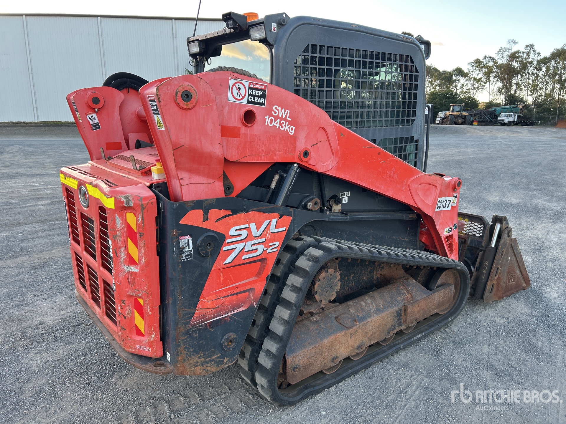 General Appearance with Picture, Right Rear Corner