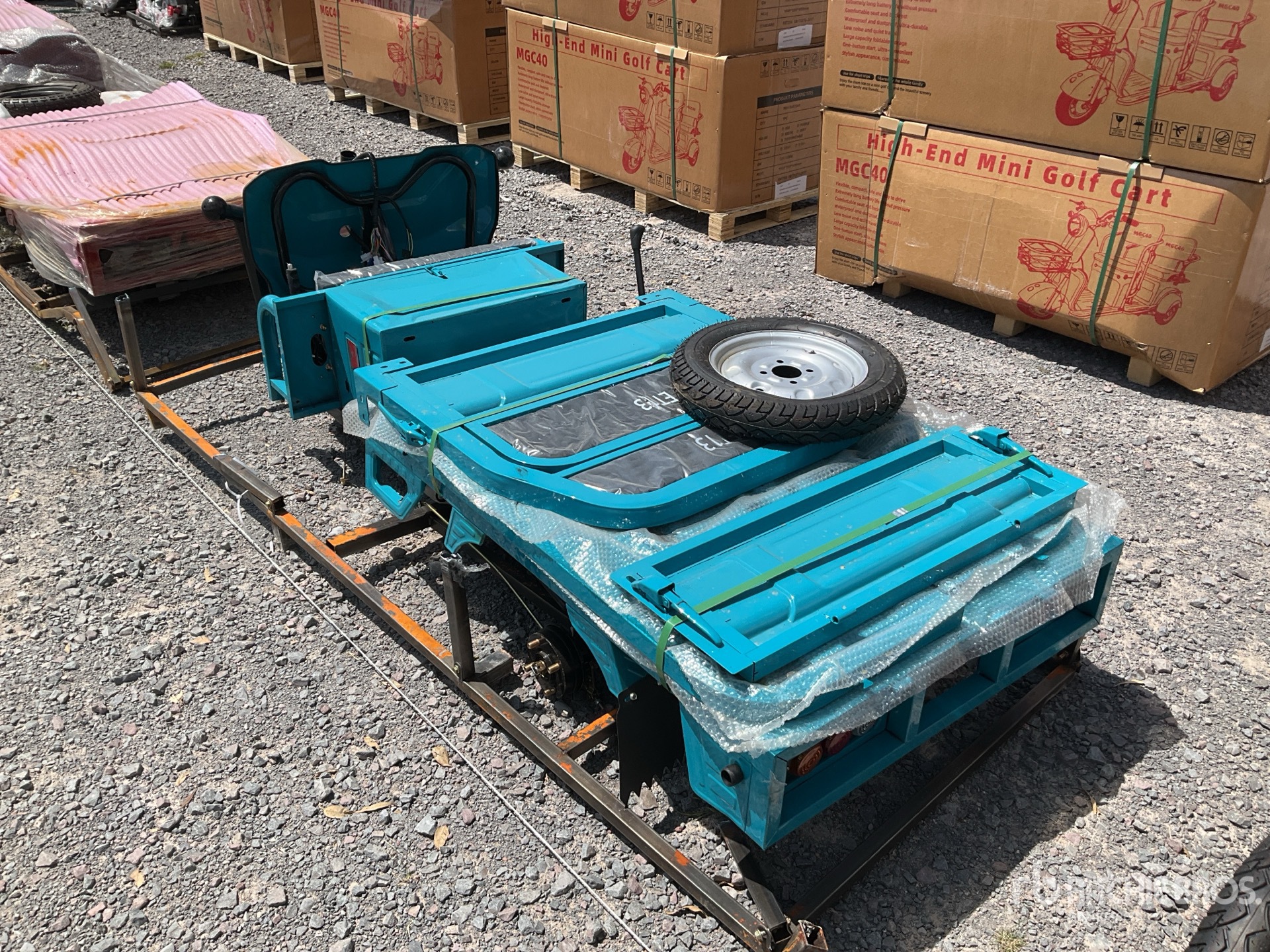 General Appearance with Picture, Left Rear Corner