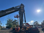 v2 Chassis - Excavator with