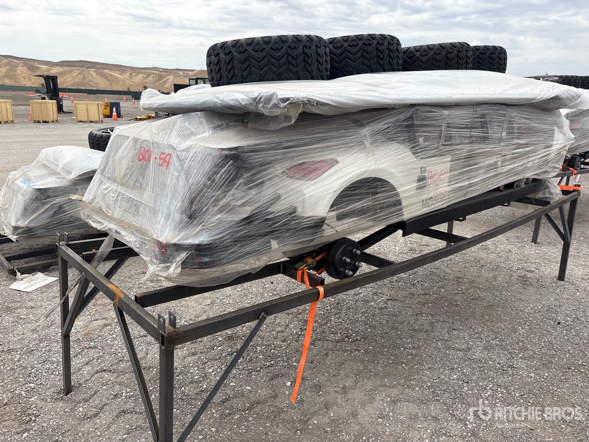 General Appearance with Picture, Right Rear Corner