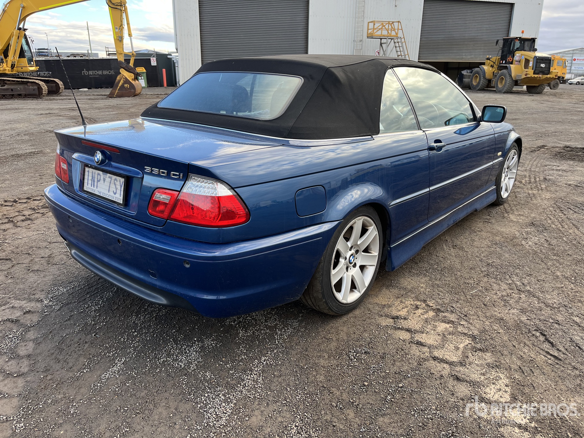 General Appearance with Picture, Left Rear Corner