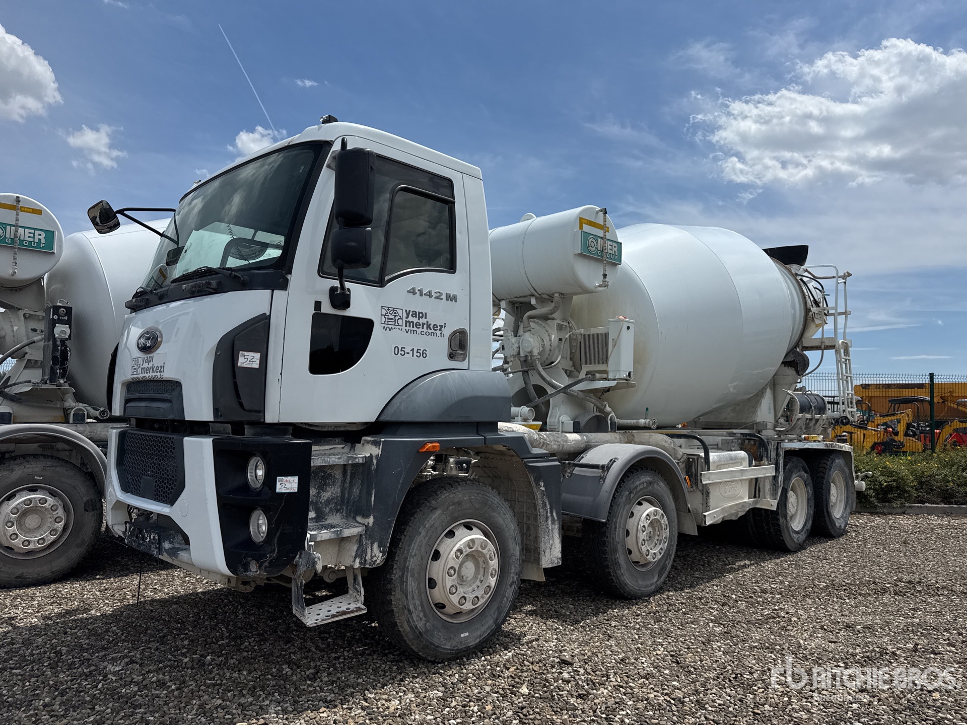 Photo of a 2022 Ford 4142M